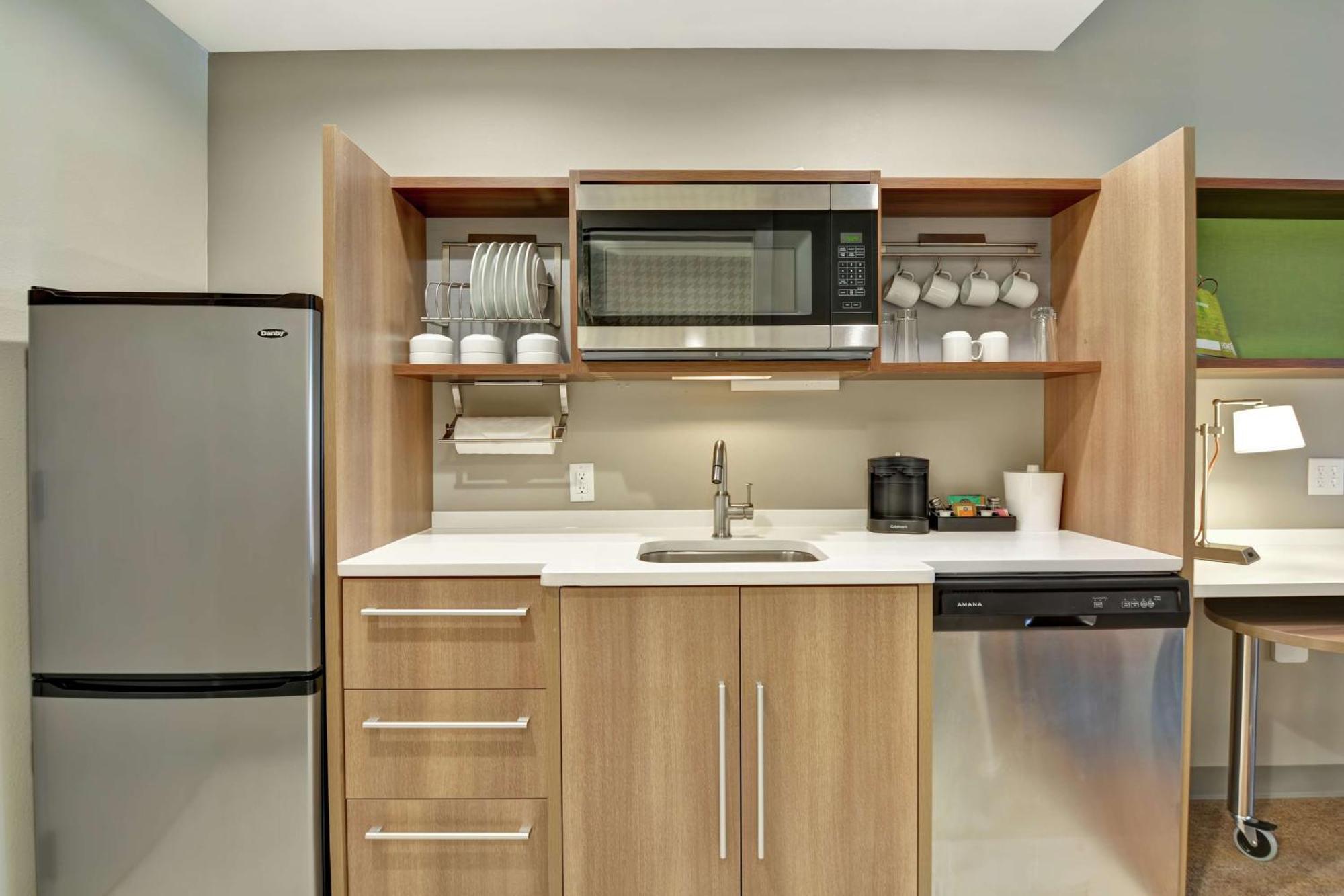 Home2 Suites By Hilton Charlotte Piper Glen Екстер'єр фото
