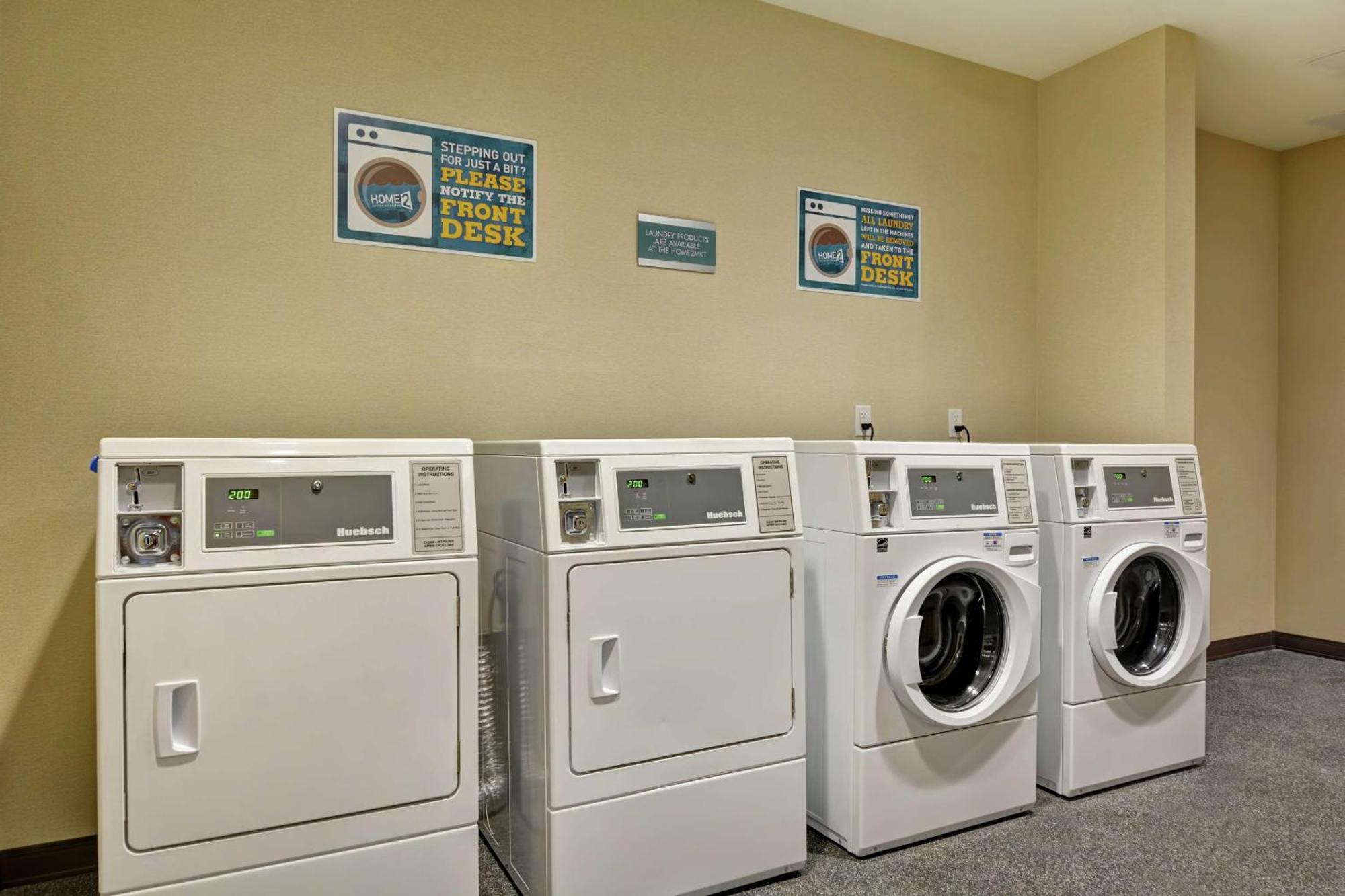 Home2 Suites By Hilton Charlotte Piper Glen Екстер'єр фото