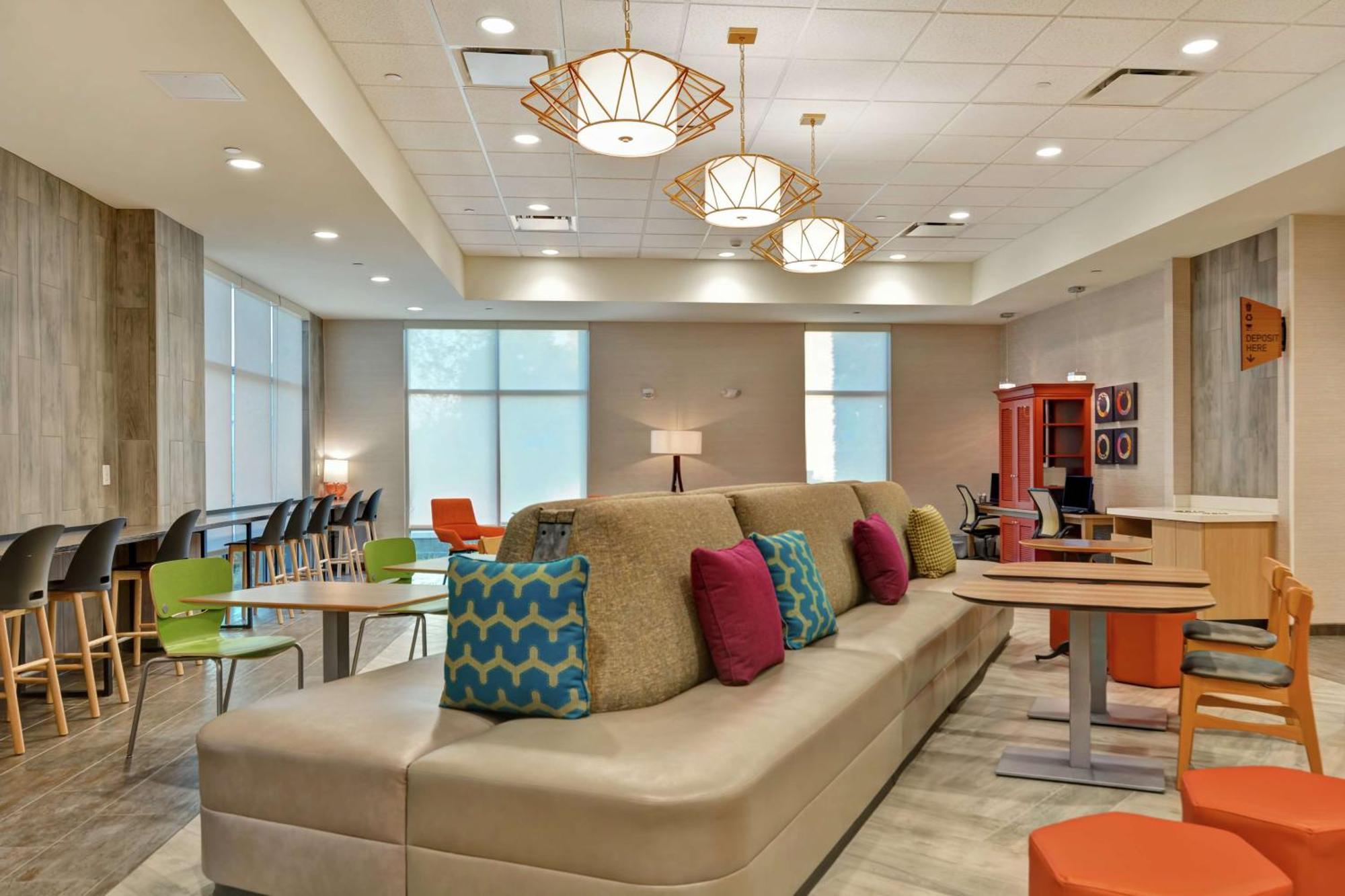 Home2 Suites By Hilton Charlotte Piper Glen Екстер'єр фото