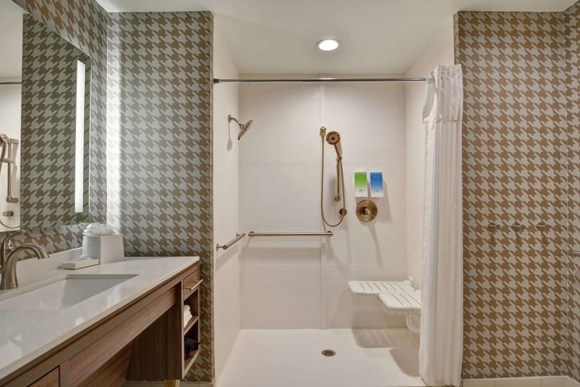 Home2 Suites By Hilton Charlotte Piper Glen Екстер'єр фото