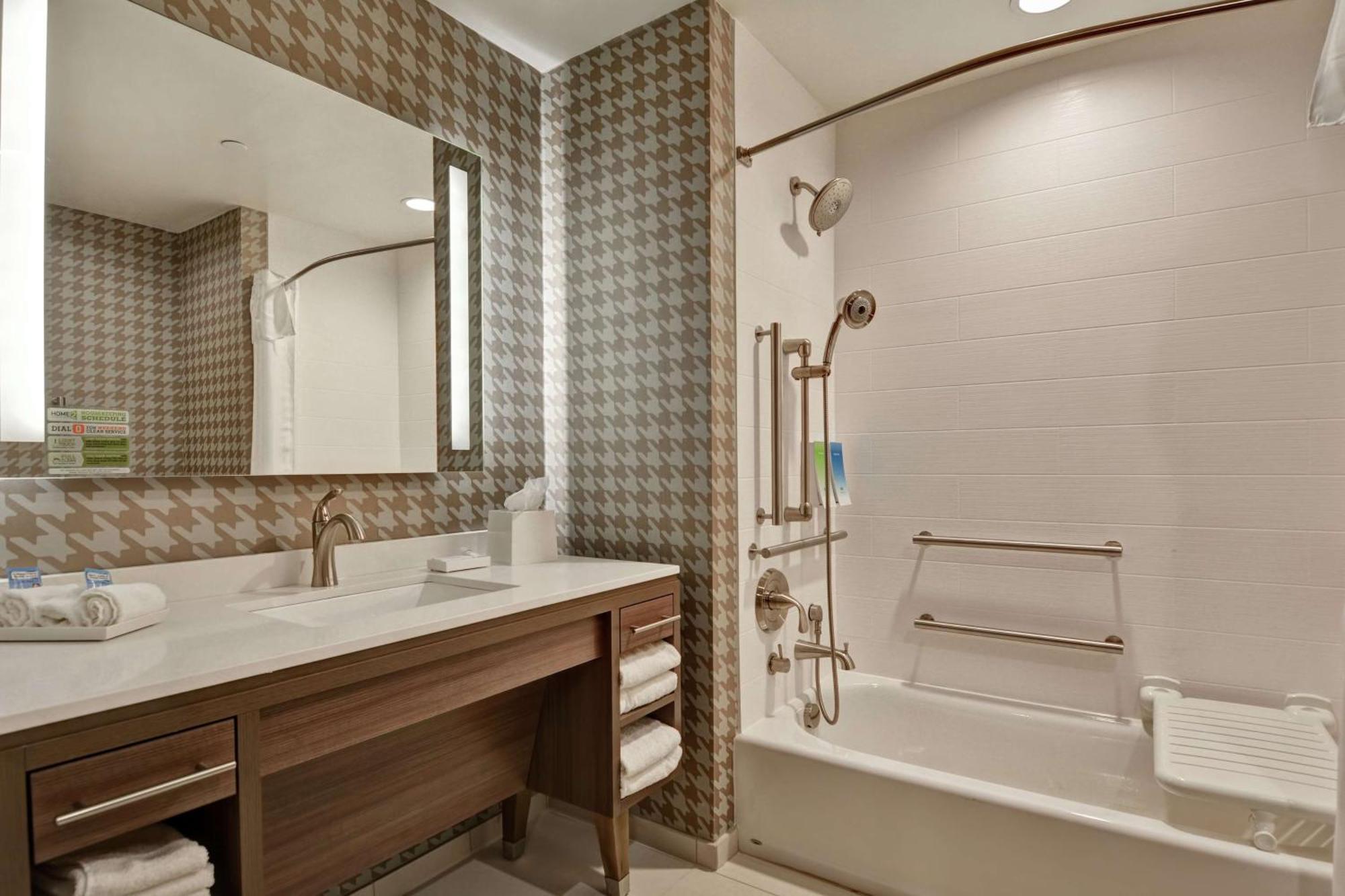 Home2 Suites By Hilton Charlotte Piper Glen Екстер'єр фото