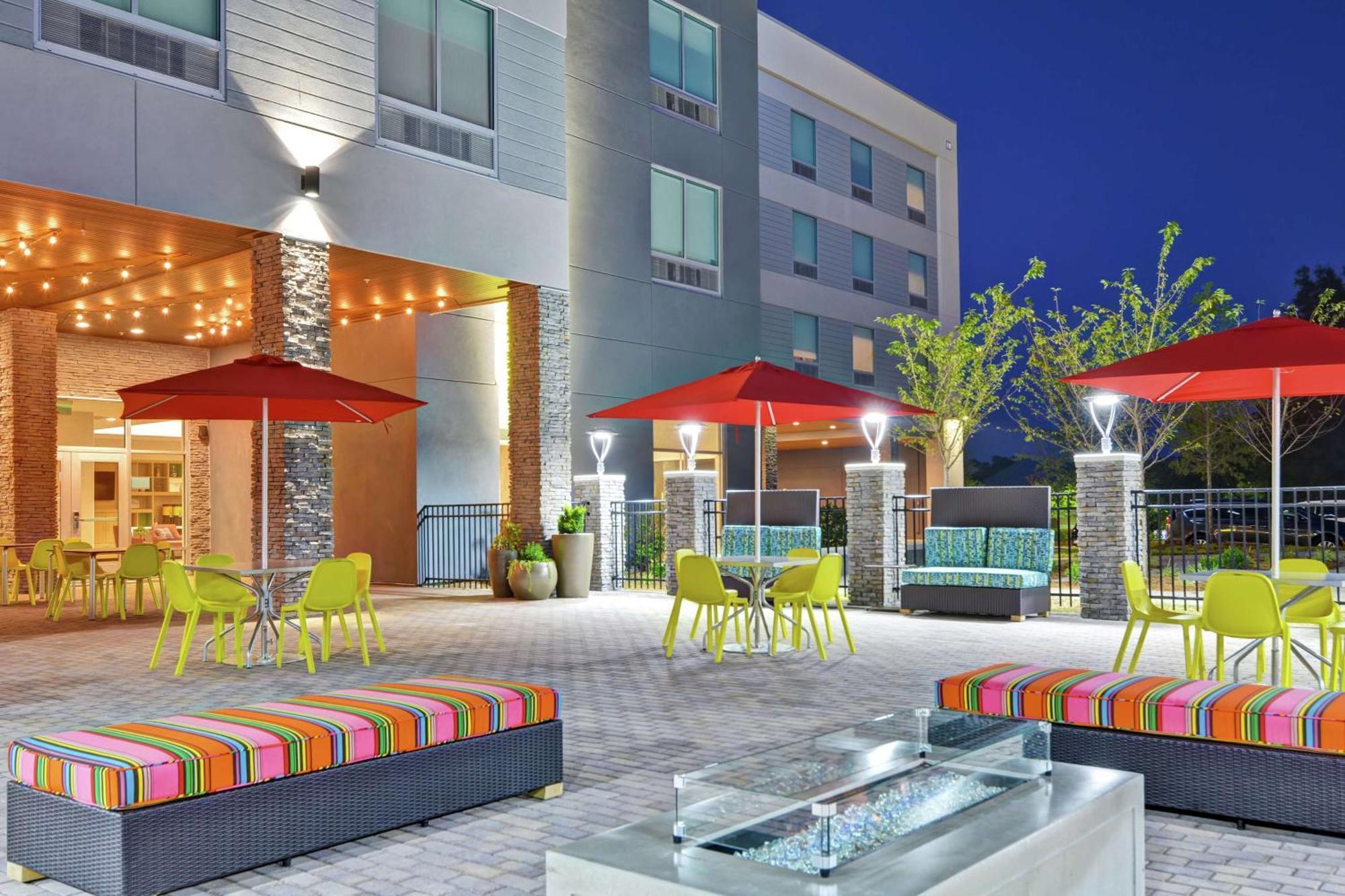 Home2 Suites By Hilton Charlotte Piper Glen Екстер'єр фото
