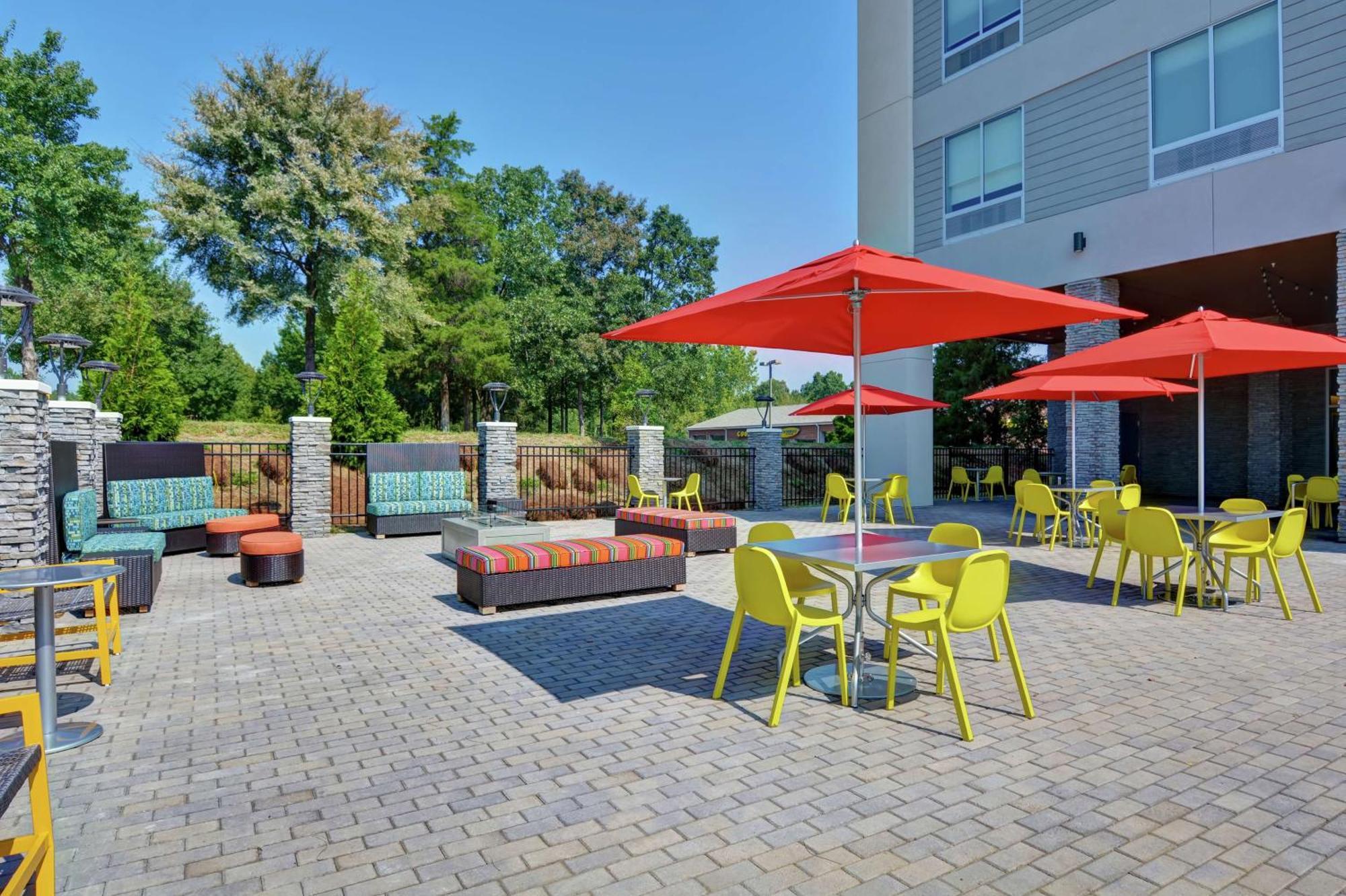 Home2 Suites By Hilton Charlotte Piper Glen Екстер'єр фото